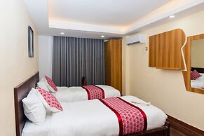 Rightway Hotel & Restaurant