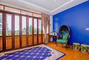 Karnie Cheer Pool Villa & Resort Pattaya