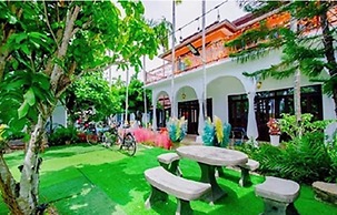 Karnie Cheer Pool Villa & Resort Pattaya