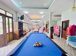 Karnie Cheer Pool Villa & Resort Pattaya