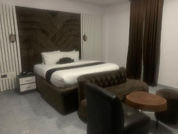 De Bay Lux Hotel and suits