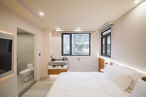 LIVIN Hotel