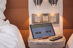 LIVIN Hotel