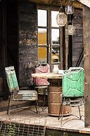 Little Lodge Glamping