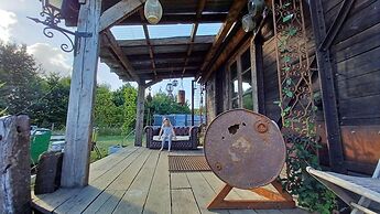 Little Lodge Glamping