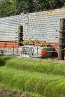 Little Lodge Glamping