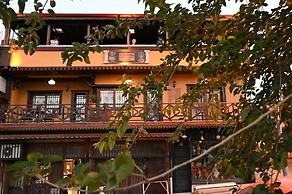 St.Johns hill boutique Ephesus