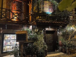 St.Johns hill boutique Ephesus