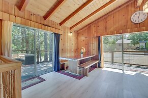 Peaceful Wooden Cabin, 2 Mi to Bass Lake!