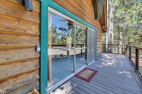 Peaceful Wooden Cabin, 2 Mi to Bass Lake!