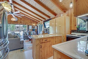 Peaceful Wooden Cabin, 2 Mi to Bass Lake!