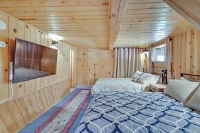 Peaceful Wooden Cabin, 2 Mi to Bass Lake!