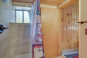 Peaceful Wooden Cabin, 2 Mi to Bass Lake!