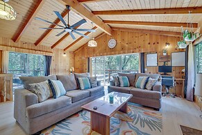 Peaceful Wooden Cabin, 2 Mi to Bass Lake!