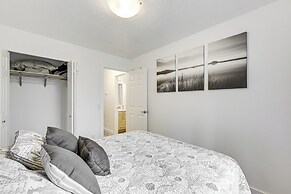 Walk to Parks: Snug Soldotna Sanctuary!