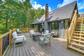 Pembine Cabin w/ Expansive Yard, Fire Pit & Grill!