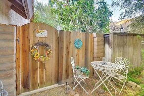 Merced Home w/ Fire Pit - Near Applegate Park Zoo!