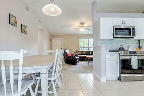 Private Pool: Dog-friendly Port St Lucie Home!