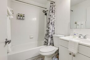 Private Pool: Dog-friendly Port St Lucie Home!