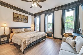 Apartment w/ Deck in Albany, Walk to Downtown!