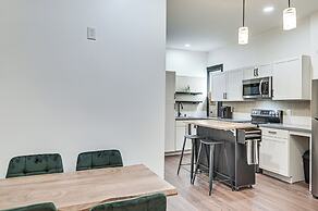 Apartment w/ Deck in Albany, Walk to Downtown!