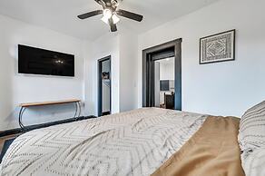 Apartment w/ Deck in Albany, Walk to Downtown!