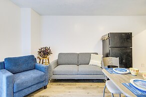 Walkable Barberton Apartment: 9 Mi to Akron!