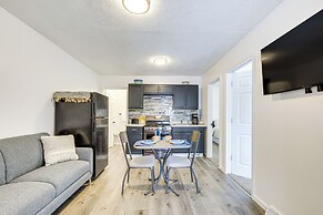 Walkable Barberton Apartment: 9 Mi to Akron!