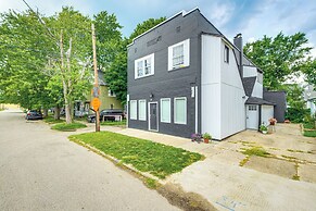 Walkable Barberton Apartment: 9 Mi to Akron!