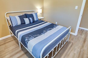 Cozy Santa Clarita Cottage Near Parks & Trails!