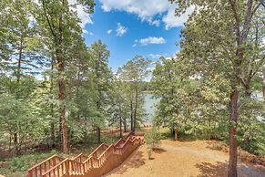 Peaceful Greers Ferry Cabin w/ Deck & Lake View!