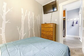 Dog-friendly Dayton Home: 1 Mi to Downtown!
