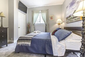 Dog-friendly Dayton Home: 1 Mi to Downtown!