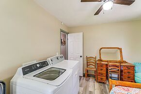 Horses Welcome: Marble Falls Home w/ Grill!