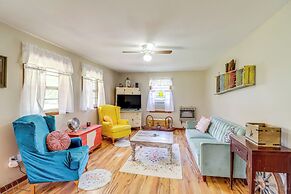 Horses Welcome: Marble Falls Home w/ Grill!