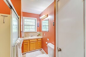 Horses Welcome: Marble Falls Home w/ Grill!