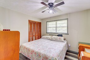 Horses Welcome: Marble Falls Home w/ Grill!