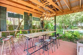 Whimsical New Roads Home < 1 Mi to Main Street!