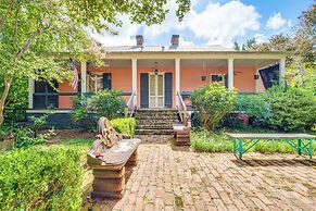 Whimsical New Roads Home < 1 Mi to Main Street!