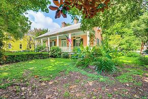 Whimsical New Roads Home < 1 Mi to Main Street!