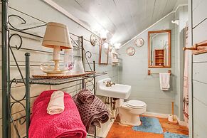 Whimsical New Roads Home < 1 Mi to Main Street!