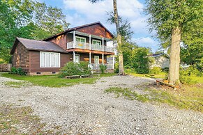 Murrells Inlet Home w/ Deck ~ 4 Mi to Marsh Walk!