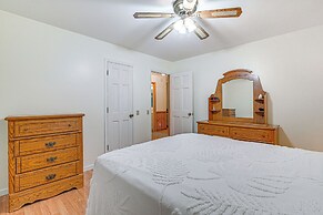 Murrells Inlet Home w/ Deck ~ 4 Mi to Marsh Walk!