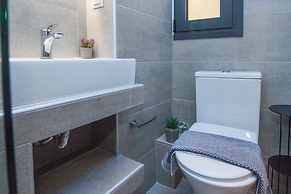 Elegant Rooms Athens