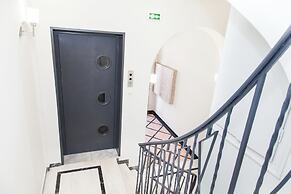 Elegant Rooms Athens