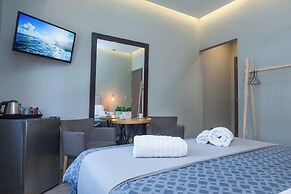 Elegant Rooms Athens