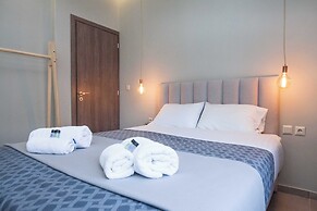 Elegant Rooms Athens