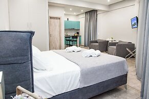 Elegant Rooms Athens