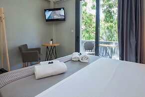 Elegant Rooms Athens