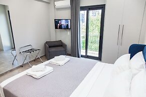 Elegant Rooms Athens